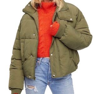 🌿 Free People Weekender Puffer Jacket